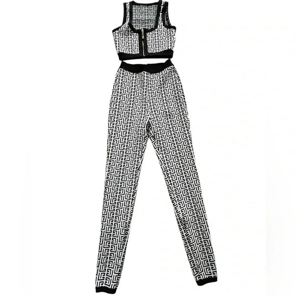 2 pieces 70βs monogram zipper ensemble size XS - Picture 1 of 8